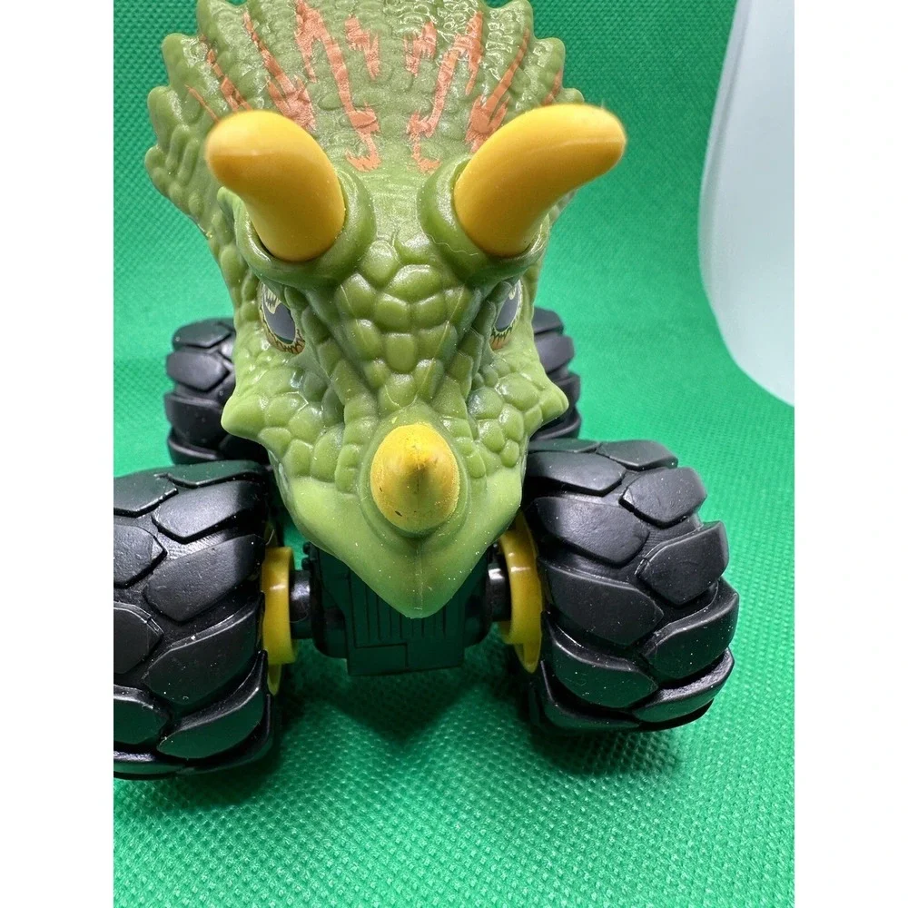 Toy State Industrial Triceratops Monster Truck Pullback Rev Up Road Rippers